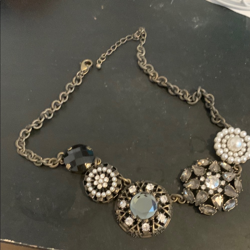 Gold Victorian-Inspired Necklace with Intricate Detailing
